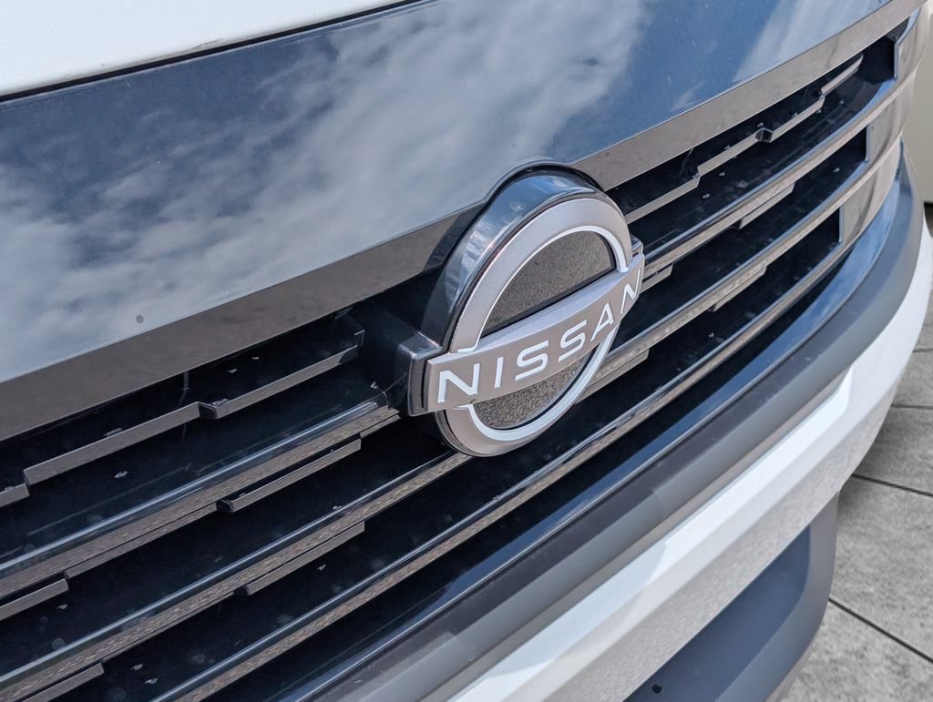 New 2026 Nissan Kicks SV w/ Cold Weather Package FWD image 10