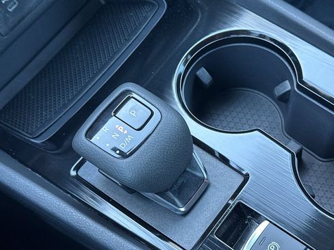 Certified 2025 Nissan Rogue S image 24