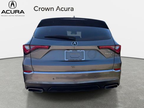 Used 2023 Acura MDX FWD w/ Technology Package image 6
