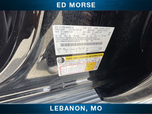 Used 2025 Ford Expedition Active AWD/4WD image 32