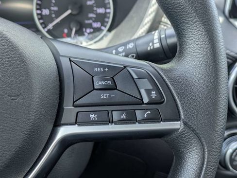 Used 2024 Nissan Sentra SV FWD image 26
