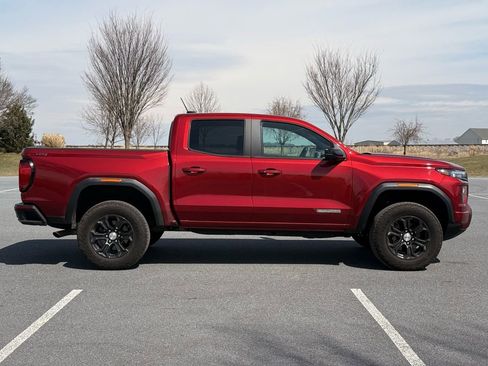 Used 2023 GMC Canyon Elevation w/ Elevation Premium Package image 8