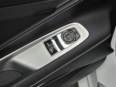 Used 2022 Chevrolet Corvette Stingray Coupe w/ 1LT image 10