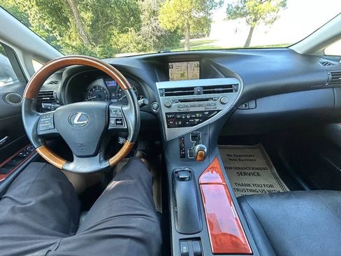 Used 2011 Lexus RX 350 2WD w/ Premium Pkg image 16