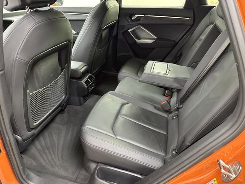 Used 2025 Audi Q3 2.0T Premium image 29