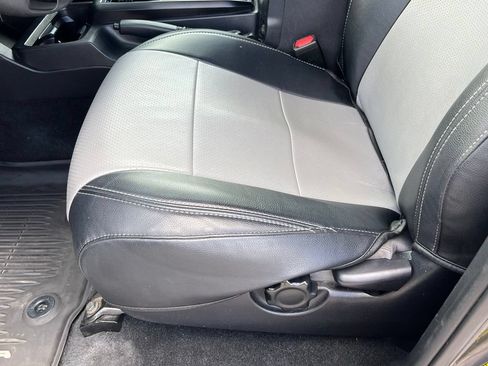 Used 2019 Toyota Tacoma SR w/ SR Convenience Package AWD/4WD image 27