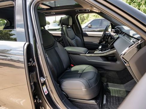 New 2026 Land Rover Range Rover Sport SE AWD/4WD image 44