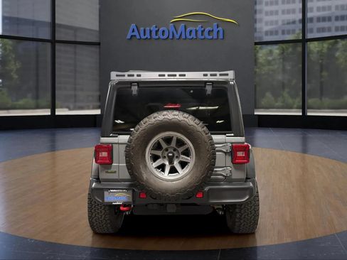 Used 2023 Jeep Wrangler Unlimited Rubicon w/ LED Lighting Group AWD/4WD image 10