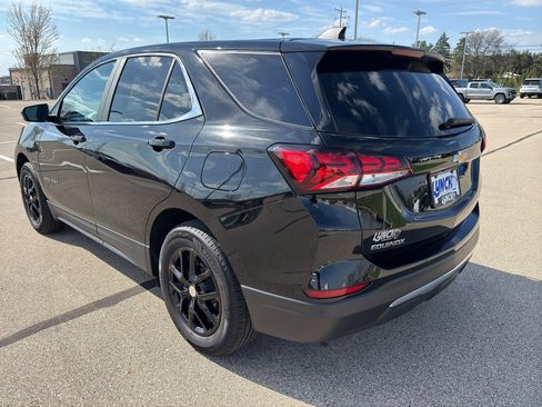 Used 2024 Chevrolet Equinox LT FWD image 3