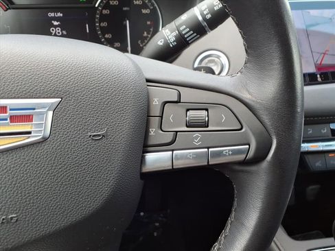 Certified 2022 Cadillac XT4 Premium Luxury w/ Enhanced Visibility Package FWD image 26