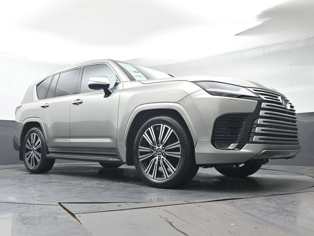 Used 2023 Lexus LX 600 4WD w/ Luxury Package image 43
