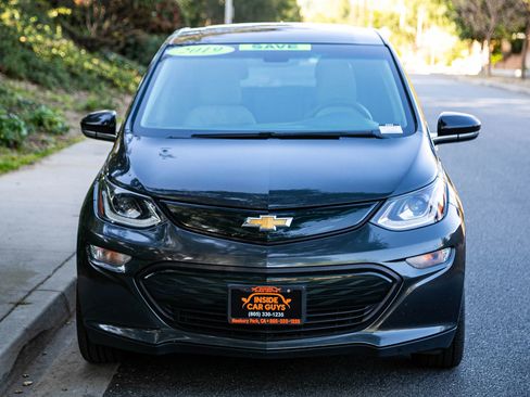Used 2019 Chevrolet Bolt LT FWD image 2