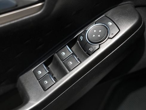 Used 2020 Ford Escape SE FWD image 41