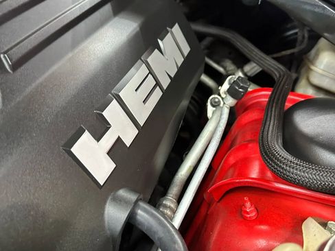 Used 2010 Dodge Challenger R/T image 30