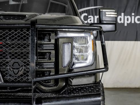 Used 2022 GMC Sierra 3500 SLT w/ Texas SLT Premium Package AWD/4WD image 40