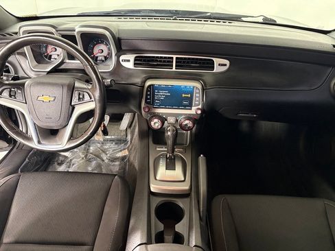 Used 2015 Chevrolet Camaro LT RWD image 34
