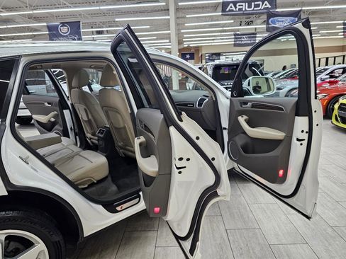 Used 2011 Audi Q5 3.2 Prestige AWD/4WD image 13