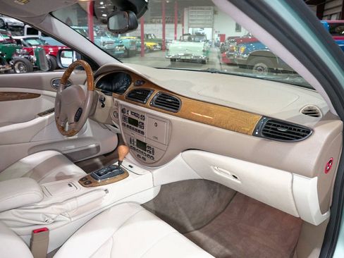 Used 2001 Jaguar S-TYPE 3.0 RWD image 38