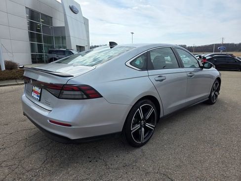 Used 2024 Honda Accord Sport image 29