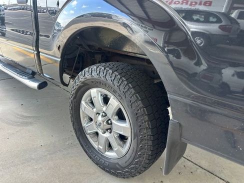 Used 2014 Ford F150 XLT w/ XLT Chrome Package AWD/4WD image 15