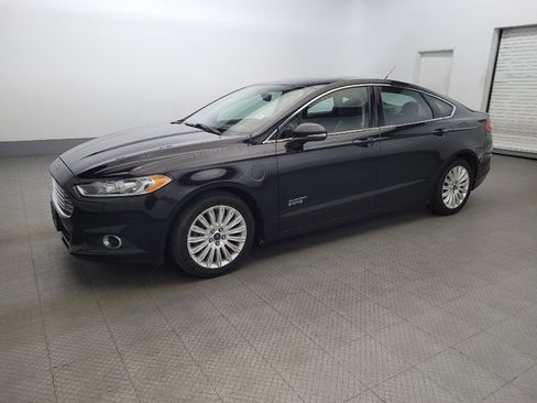 Used 2013 Ford Fusion Energi SE FWD image 2