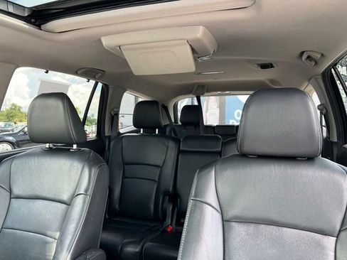 Used 2020 Honda Pilot Touring image 31