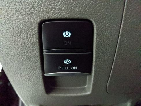 Certified 2024 Ford Transit 350 XLT RWD image 32