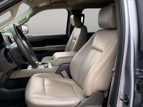 Used 2021 Ford Expedition Max XLT AWD/4WD image 8