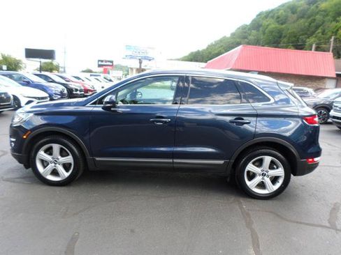 Used 2017 Lincoln MKC Premiere AWD/4WD image 9
