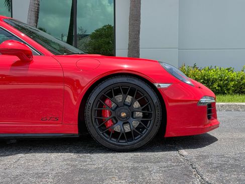 Used 2015 Porsche 911 Carrera GTS RWD image 3