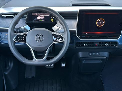 New 2025 Volkswagen ID. Buzz Pro S image 12