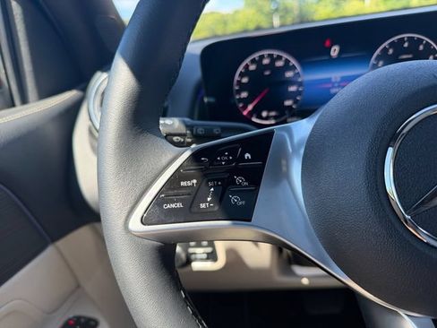 Certified 2026 Mercedes-Benz GLB 250 4MATIC image 27
