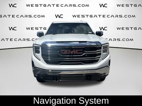 Used 2024 GMC Sierra 1500 SLT RWD image 2