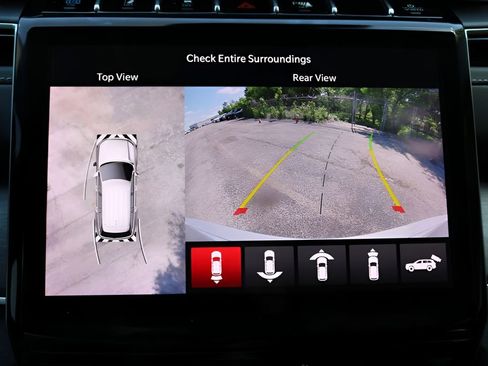 Used 2022 Jeep Grand Cherokee Limited 4xe w/ Luxury Tech Group II image 27