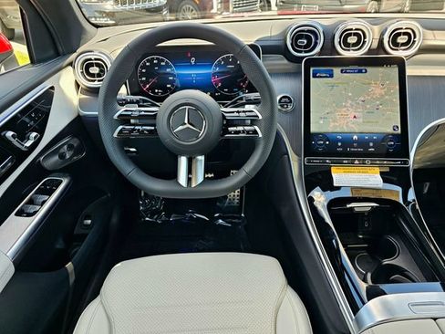 New 2026 Mercedes-Benz GLC 300 4MATIC image 29