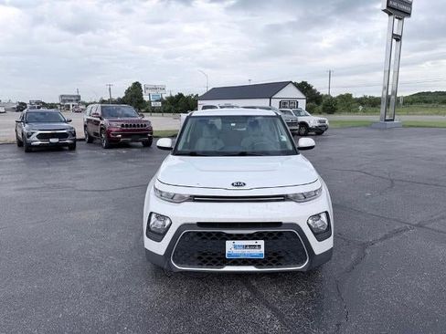 Used 2021 Kia Soul LX FWD image 6