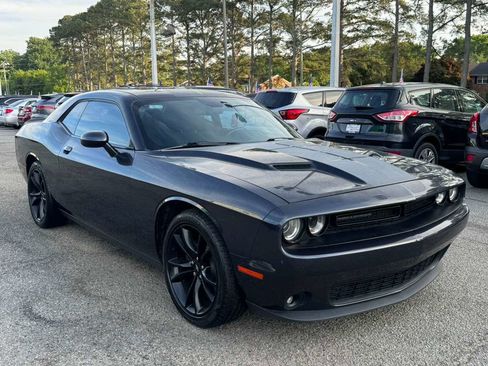 Used 2017 Dodge Challenger SXT w/ Blacktop Package RWD image 2