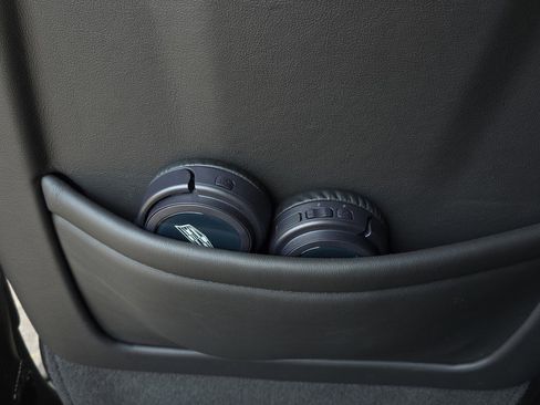 Certified 2022 Cadillac Escalade ESV Sport Platinum image 23