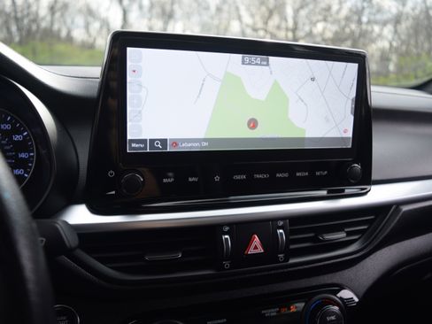 Used 2024 Kia Forte GT-Line image 8