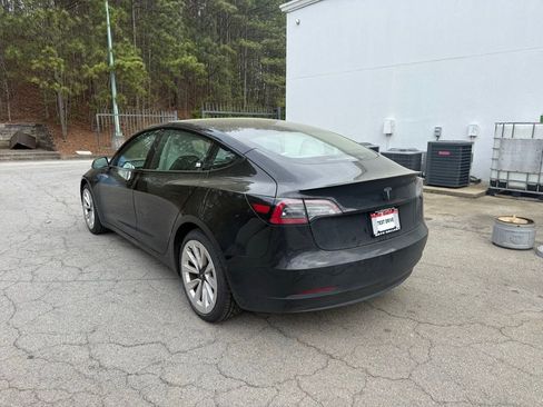 Used 2021 Tesla Model 3 Standard Range Plus RWD image 5