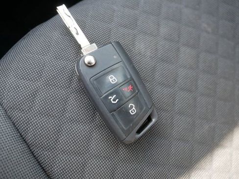 Used 2019 Volkswagen Tiguan S w/ Driver Assistance Package image 37