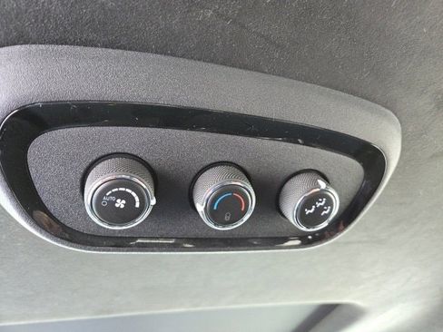 Used 2023 Dodge Durango Citadel image 12