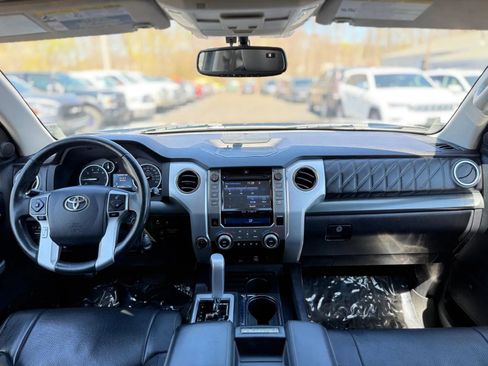 Used 2017 Toyota Tundra Platinum AWD/4WD image 27