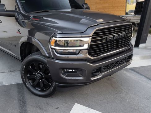 Used 2022 RAM 2500 Laramie AWD/4WD image 3