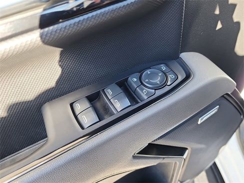 Certified 2022 Chevrolet Silverado 1500 ZR2 w/ Technology Package image 13