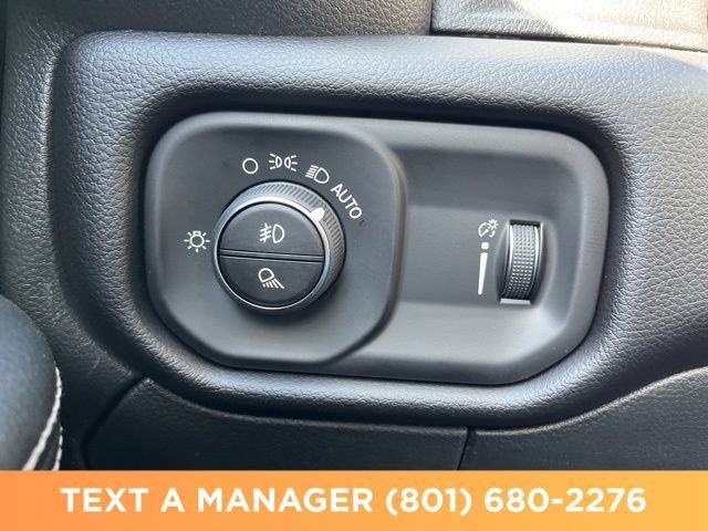 New 2026 RAM 3500 Big Horn AWD/4WD image 29