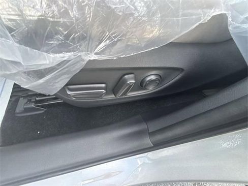 Used 2025 Toyota RAV4 XLE w/ Convenience Package image 13