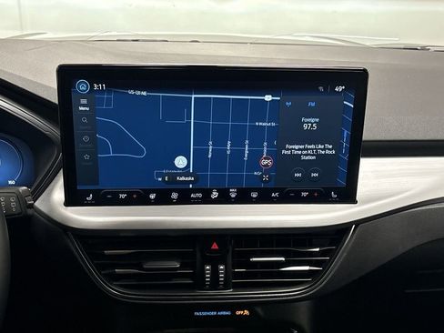 Used 2025 Ford Escape Platinum image 36