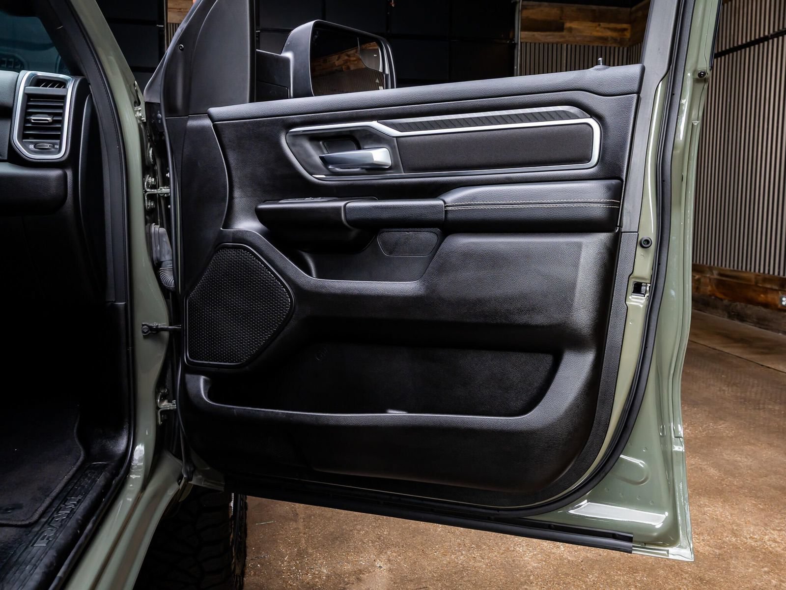 Used 2026 RAM 1500 Lone Star AWD/4WD image 35