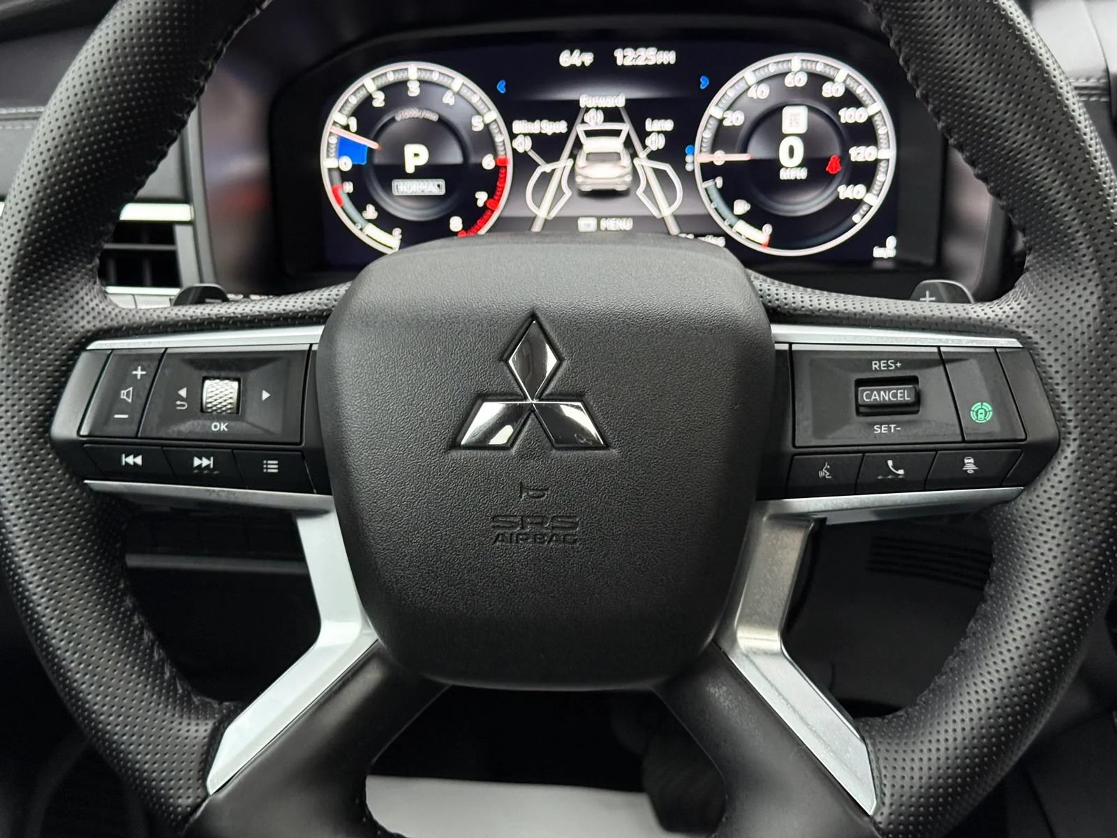 Used 2024 Mitsubishi Outlander Ralliart AWD/4WD image 21